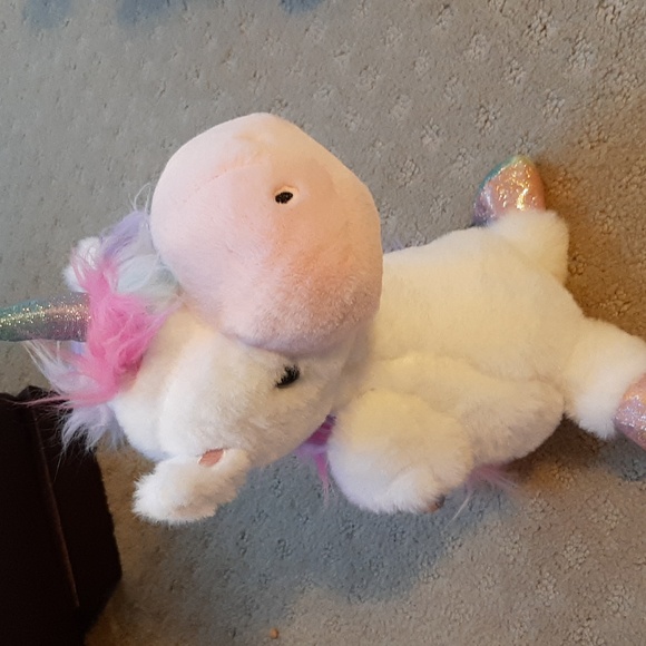 4 Assorted Unicorns In Excellent Condition - Picture 7 of 9